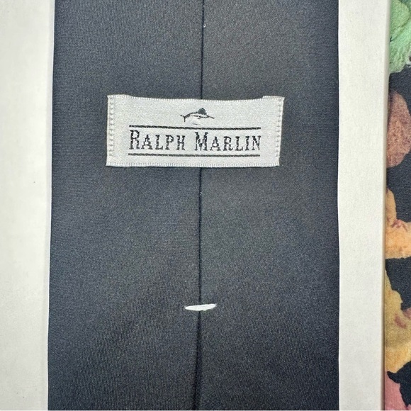 Vintage 1997 ICE CREAM Cone Classic Ralph Marlin Tie, 3.25” x 59” - Picture 6 of 9